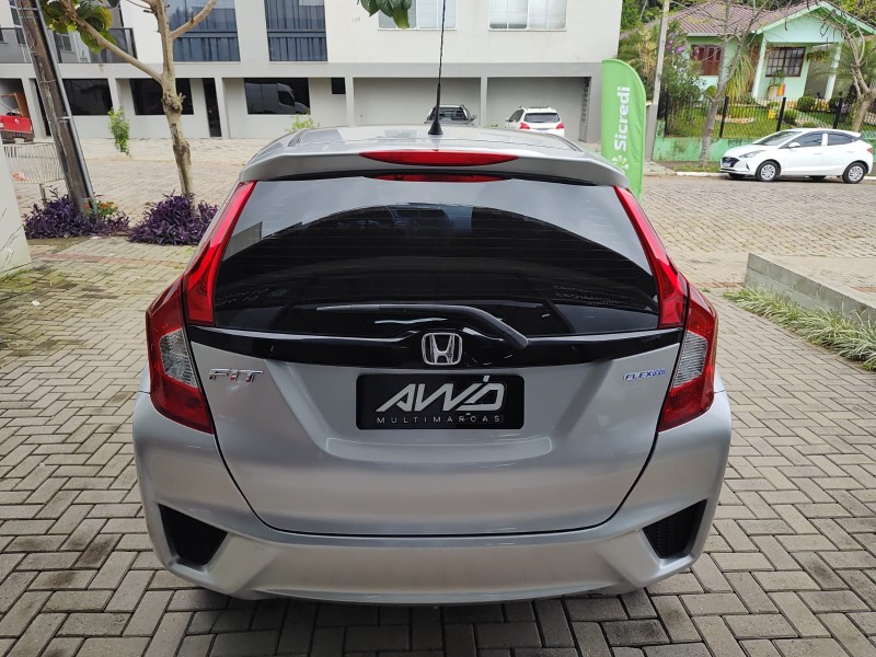 FIT 1.5 LX 16V FLEX 4P AUTOMÁTICO - 2015 - LAJEADO