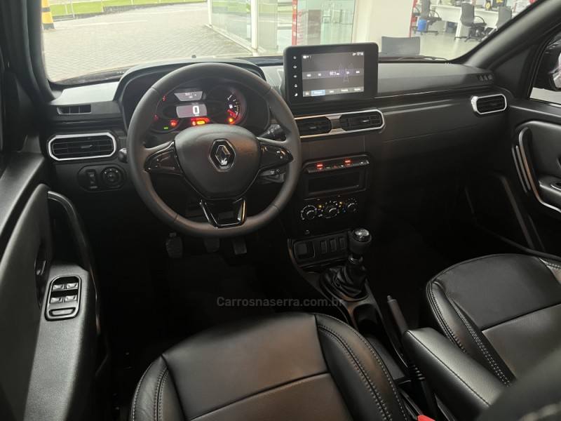 OROCH 1.6 16V SCE INTENSE FLEX 4P MANUAL - 2024 - TAQUARA