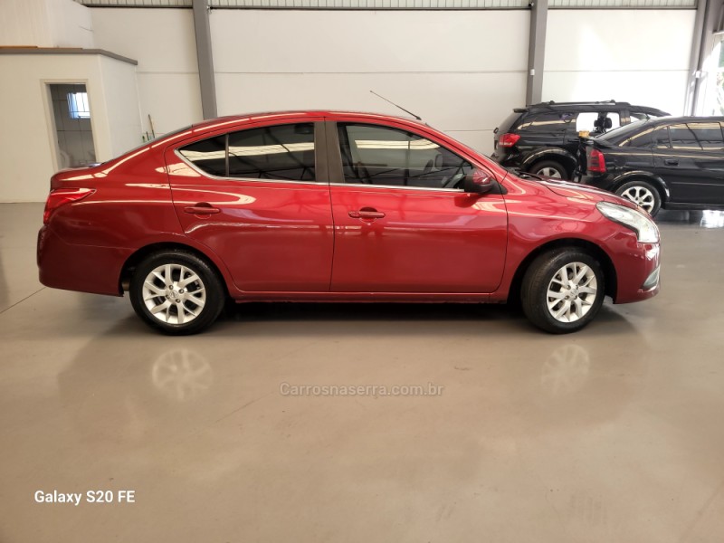VERSA 1.6 16V FLEX SV 4P XTRONIC - 2018 - NOVA PRATA