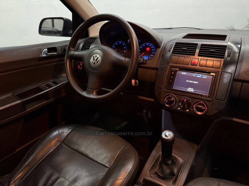 POLO SEDAN 1.6 MI 8V FLEX 4P MANUAL - 2008 - NOVO HAMBURGO