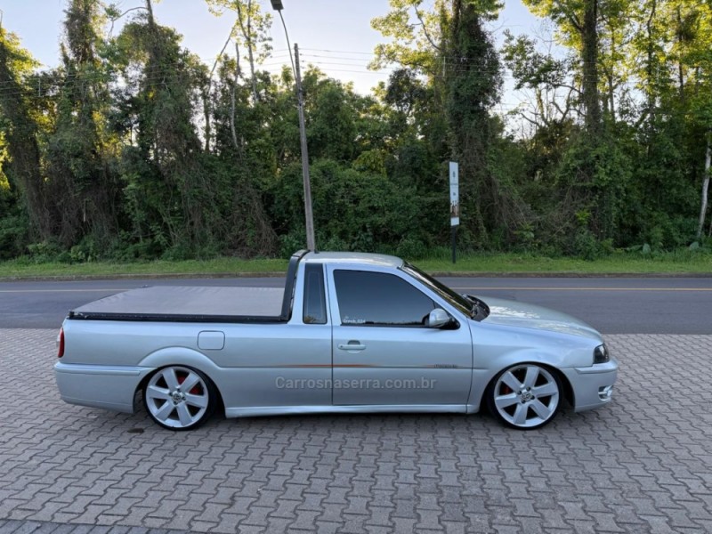 SAVEIRO 1.8 MI SUMMER CS 8V GASOLINA 2P MANUAL - 2001 - IVOTI
