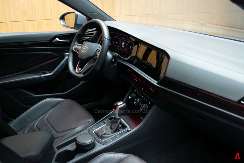 JETTA 2.0 16V TSI GLI 350 GASOLINA 4P AUTOMÁTICO - 2024 - GARIBALDI