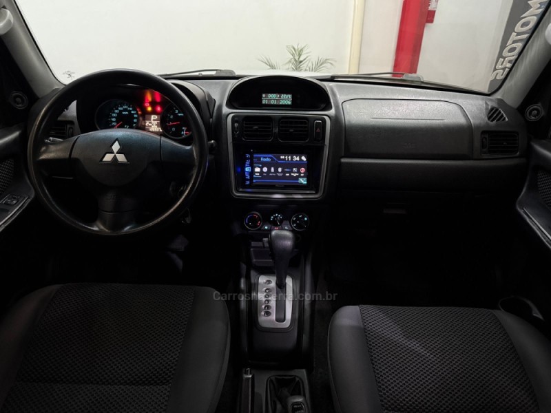 PAJERO TR4  - 2011 - NOVO HAMBURGO