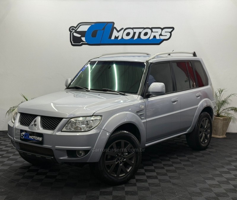 PAJERO TR4  - 2011 - NOVO HAMBURGO