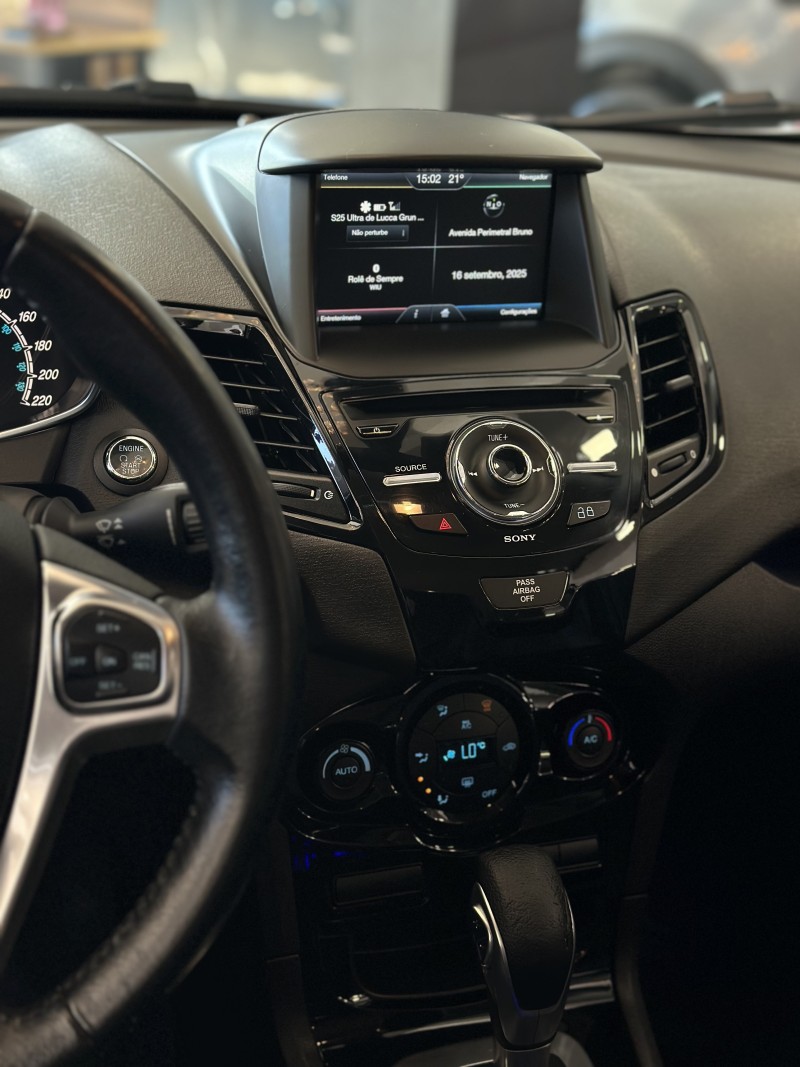 FIESTA 1.6 TITANIUM SEDAN 16V FLEX 4P AUTOMÁTICO - 2016 - CAXIAS DO SUL