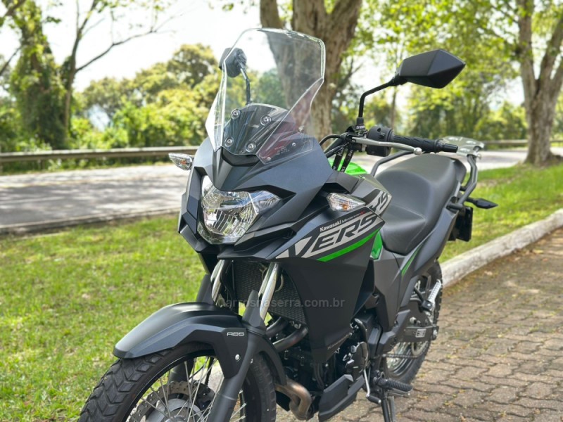 VERSYS 300 ABS - 2024 - DOIS IRMãOS