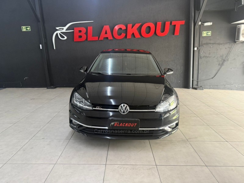 GOLF 1.0 200 TSI TOTAL FLEX COMFORTLINE TIPTRONIC - 2018 - CAMPO BOM
