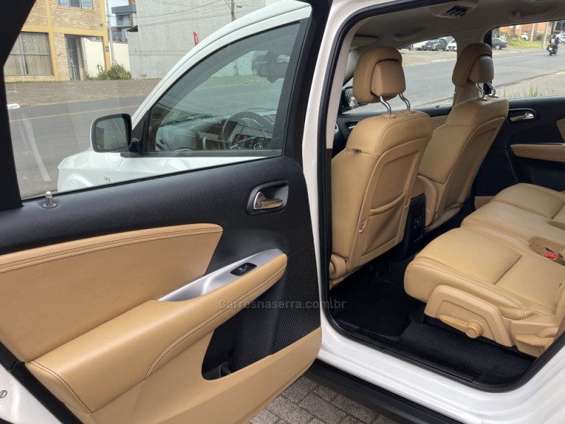 FREEMONT 2.4 PRECISION 16V GASOLINA 4P AUTOMÁTICO - 2012 - NOVO HAMBURGO