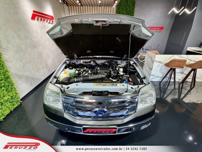RANGER 2.3 XLT 16V 4X2 CD GASOLINA 4P MANUAL - 2011 - NOVA PRATA