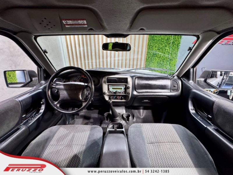 RANGER 2.3 XLT 16V 4X2 CD GASOLINA 4P MANUAL - 2011 - NOVA PRATA