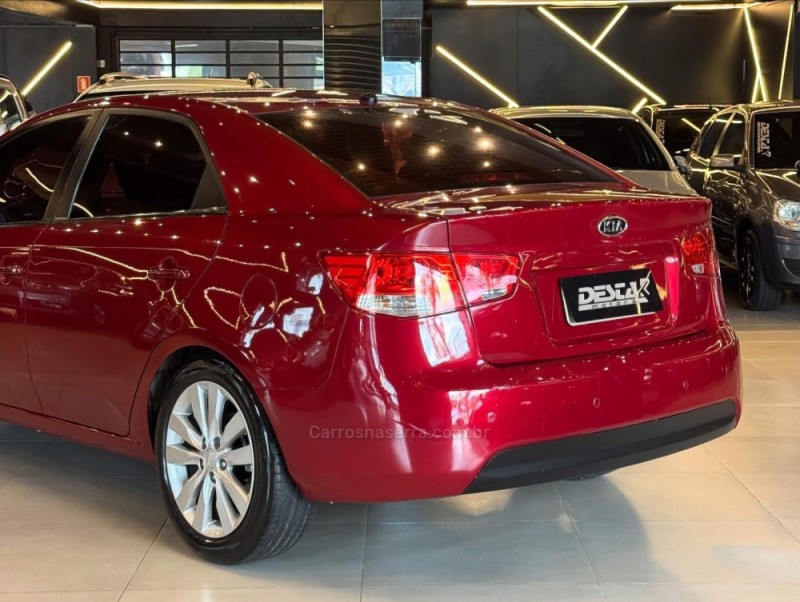 CERATO 1.6 EX SEDAN 16V GASOLINA 4P AUTOMÁTICO - 2010 - NOVO HAMBURGO