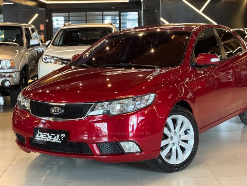 CERATO 1.6 EX SEDAN 16V GASOLINA 4P AUTOMÁTICO - 2010 - NOVO HAMBURGO