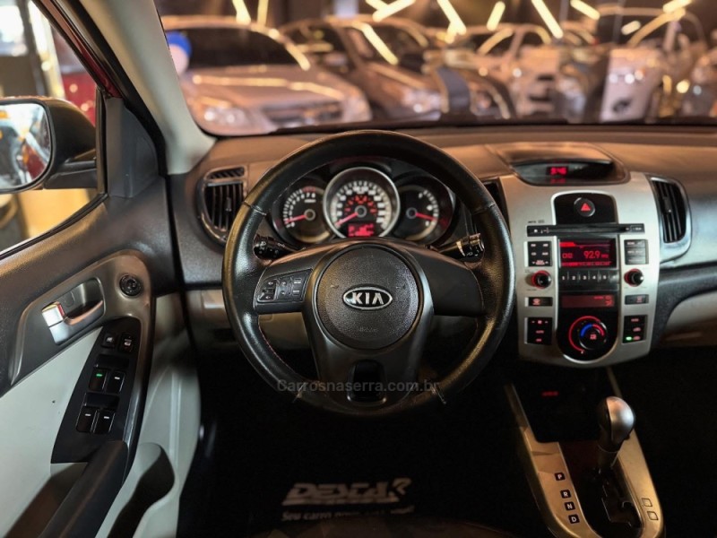 CERATO 1.6 EX SEDAN 16V GASOLINA 4P AUTOMÁTICO - 2010 - NOVO HAMBURGO