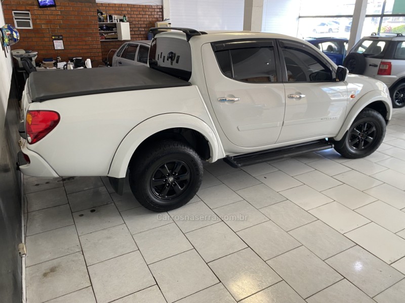L200 TRITON 3.5 4X4 CD V6 24V GASOLINA 4P AUTOMÁTICO - 2013 - CAXIAS DO SUL