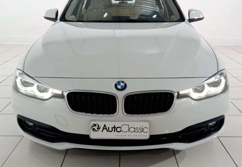 320I 2.0 SPORT 16V TURBO GASOLINA 4P AUTOMÁTICO - 2018 - PORTO ALEGRE