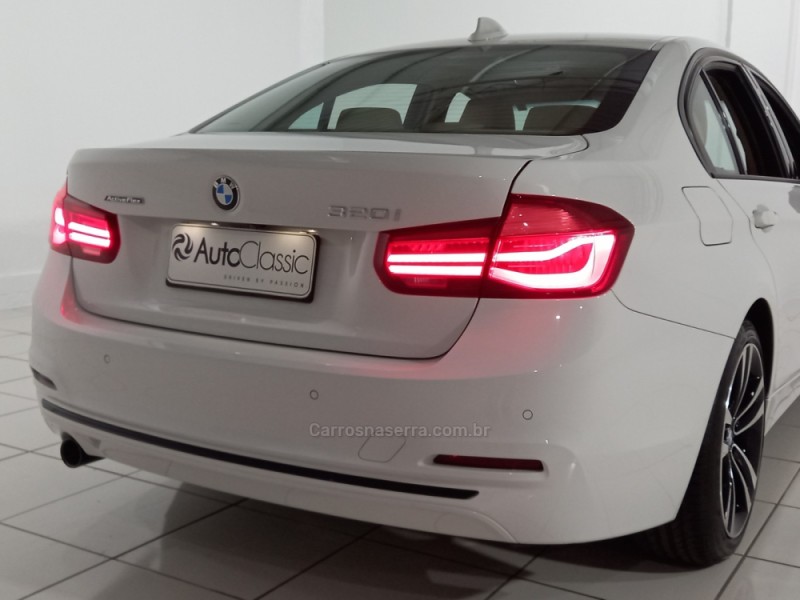 320I 2.0 SPORT 16V TURBO GASOLINA 4P AUTOMÁTICO - 2018 - PORTO ALEGRE