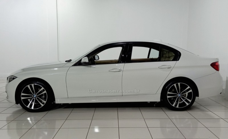 320I 2.0 SPORT 16V TURBO GASOLINA 4P AUTOMÁTICO - 2018 - PORTO ALEGRE