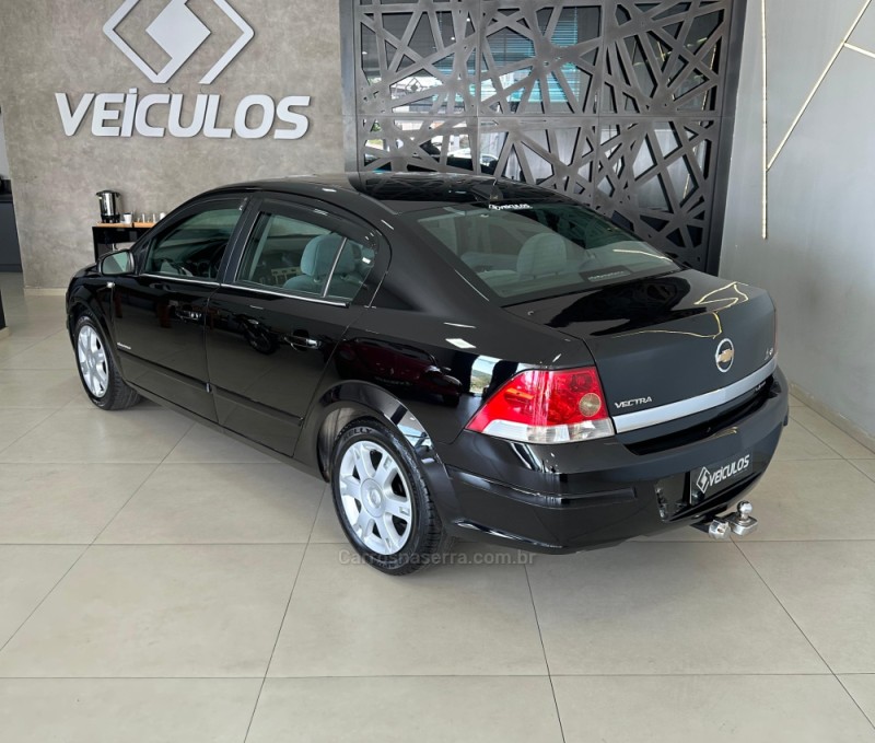 VECTRA 2.0 MPFI ELEGANCE 8V FLEX 4P MANUAL - 2006 - ENCANTADO