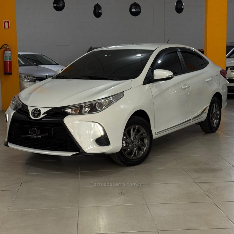 yaris 1.5 xs connect 16v flex 4p automatico 2023 sapucaia do sul