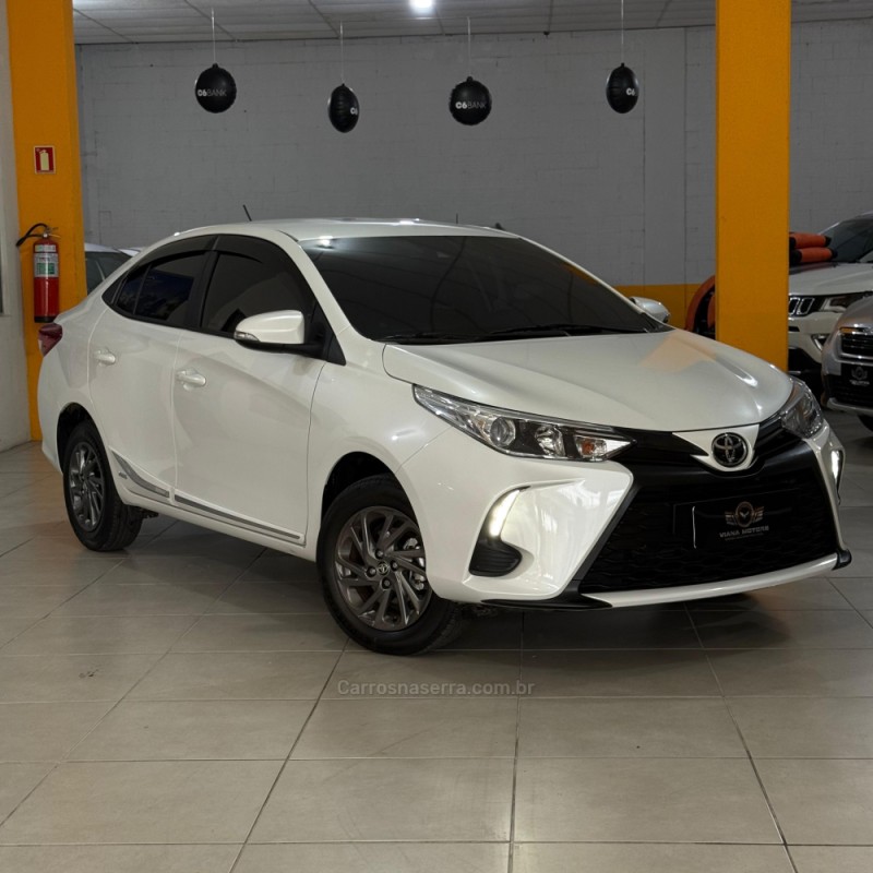 YARIS 1.5 XS CONNECT 16V FLEX 4P AUTOMÁTICO - 2023 - SAPUCAIA DO SUL