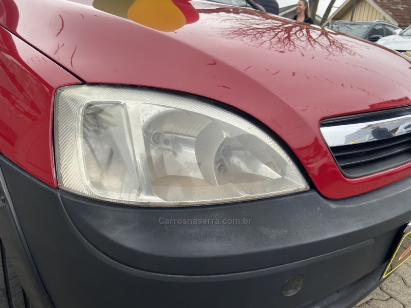 MONTANA 1.4 MPFI CONQUEST CS 8V FLEX 2P MANUAL - 2010 - CANELA
