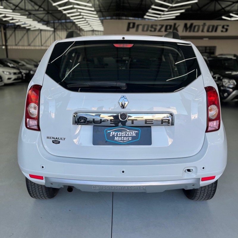 DUSTER 1.6 DYNAMIQUE 4X2 16V FLEX 4P MANUAL - 2014 - CANOAS