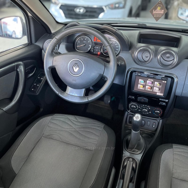 DUSTER 1.6 DYNAMIQUE 4X2 16V FLEX 4P MANUAL - 2014 - CANOAS