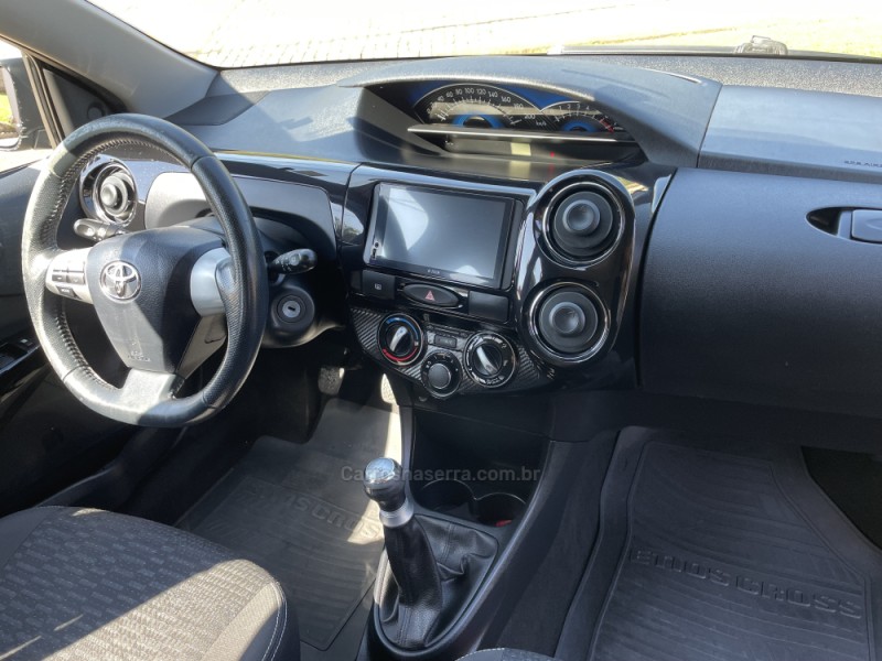 ETIOS CROSS 1.5 16V FLEX 4P MANUAL - 2014 - BENTO GONçALVES