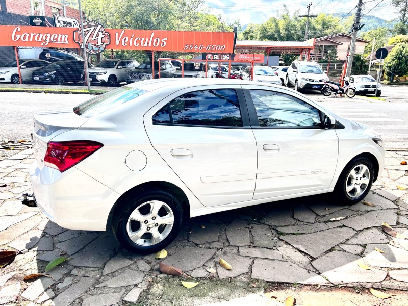 PRISMA 1.4 MPFI LT 8V FLEX 4P MANUAL - 2019 - TRêS COROAS