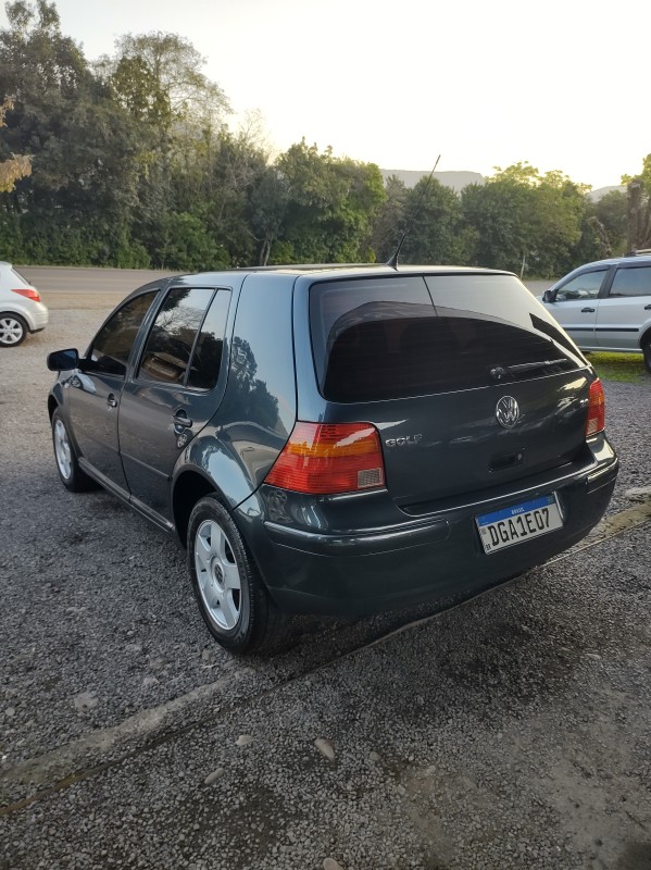 GOLF 2.0 MI SILVER EDITION 8V FLEX 4P MANUAL - 2002 - VALE REAL