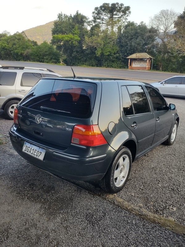 GOLF 2.0 MI SILVER EDITION 8V FLEX 4P MANUAL - 2002 - VALE REAL