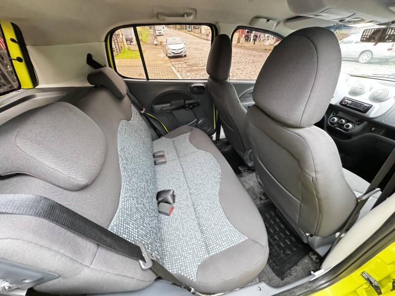 UNO 1.4 EVO ATTRACTIVE 8V FLEX 4P MANUAL - 2011 - CAXIAS DO SUL