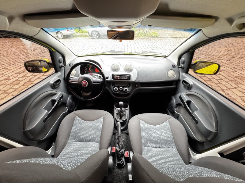UNO 1.4 EVO ATTRACTIVE 8V FLEX 4P MANUAL - 2011 - CAXIAS DO SUL