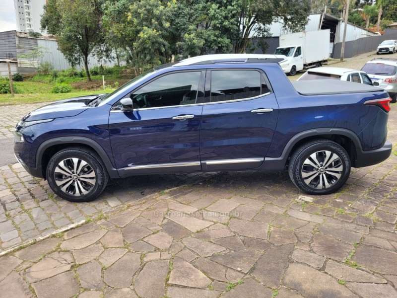 TORO 2.0 16V TURBO DIESEL VOLCANO AT9 4X4 AUTOMÁTICO - 2025 - CAXIAS DO SUL