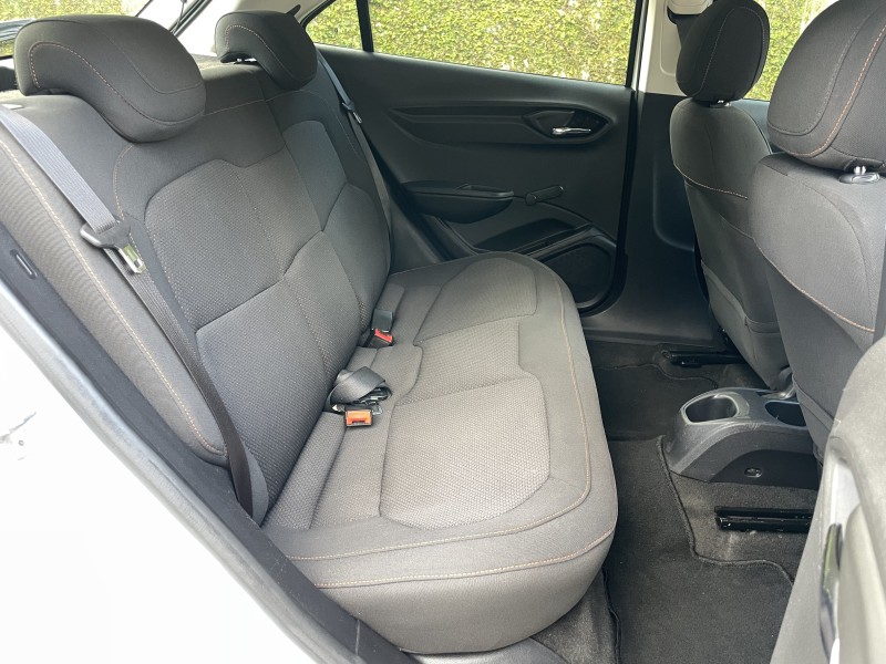 ONIX 1.4 MPFI LT 8V FLEX 4P MANUAL - 2014 - CAXIAS DO SUL