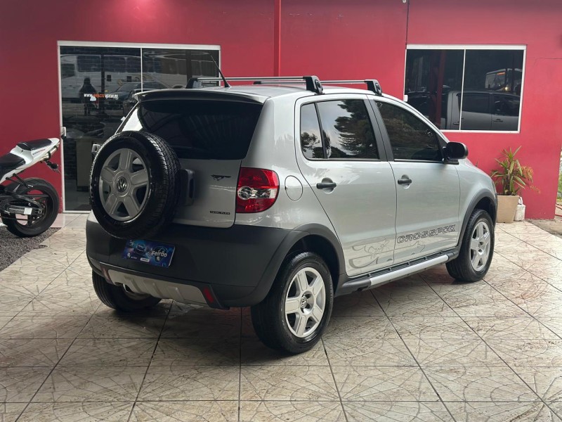 CROSSFOX 1.6 MI FLEX 8V 4P MANUAL - 2009 - CAXIAS DO SUL