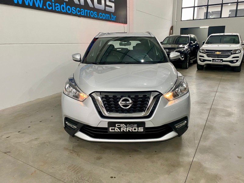KICKS 1.6 16V FLEX SV 4P XTRONIC - 2018 - LAJEADO