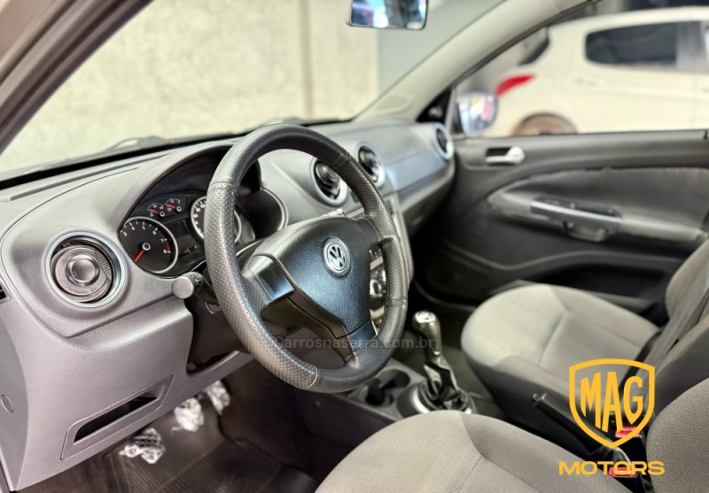 VOYAGE 1.0 MI CITY 8V FLEX 4P MANUAL - 2010 - CAXIAS DO SUL
