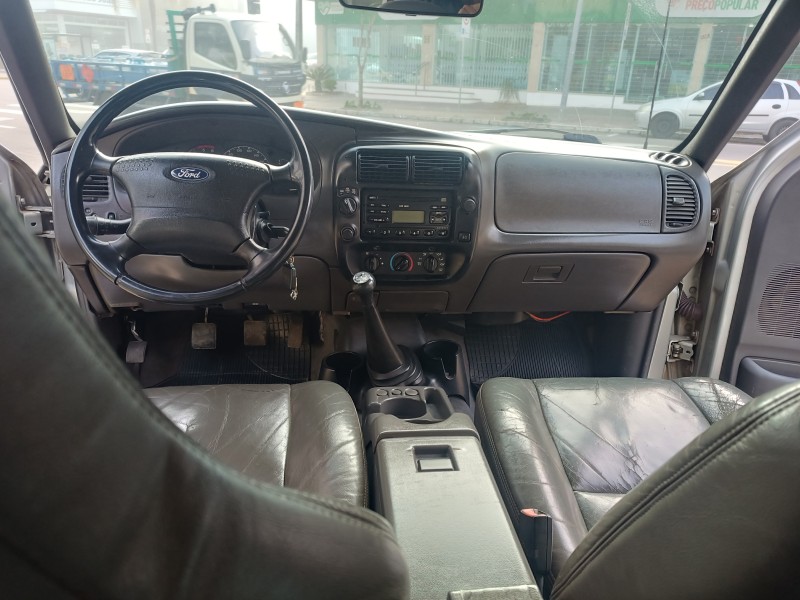 RANGER 2.8 XLT LIMITED 4X4 CD 8V TURBO INTERCOOLER DIESEL 4P MANUAL - 2004 - FLORES DA CUNHA