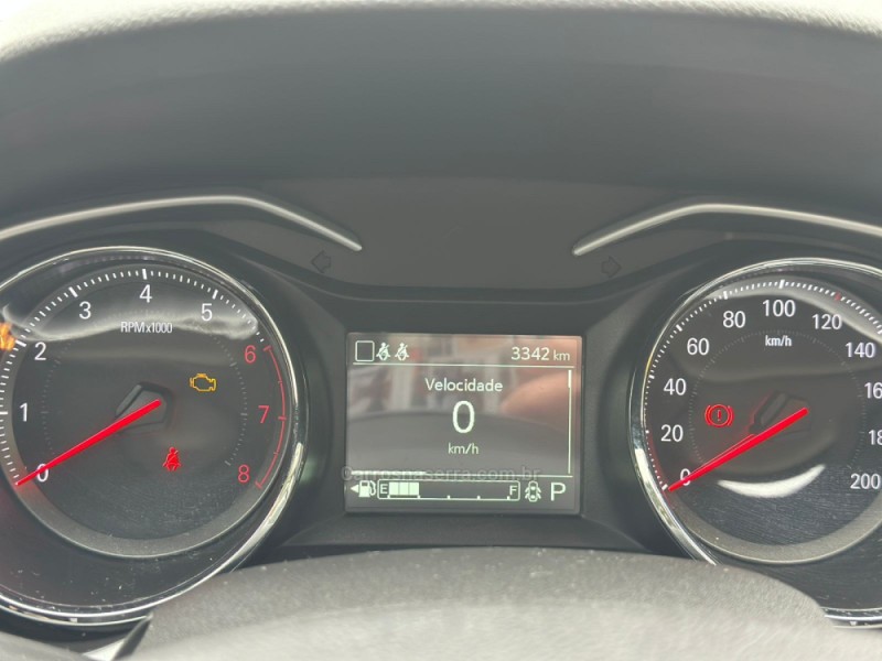 ONIX 1.0	PREMIER PLUS 12V TURBO FLEX 4P AUTOMÁTICO - 2025 - CAXIAS DO SUL