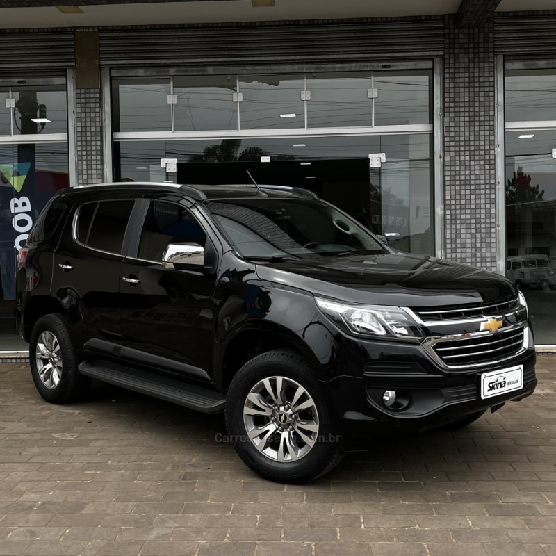 trailblazer 3.6 ltz 4x4 v6 gasolina 4p automatico 2017 vacaria