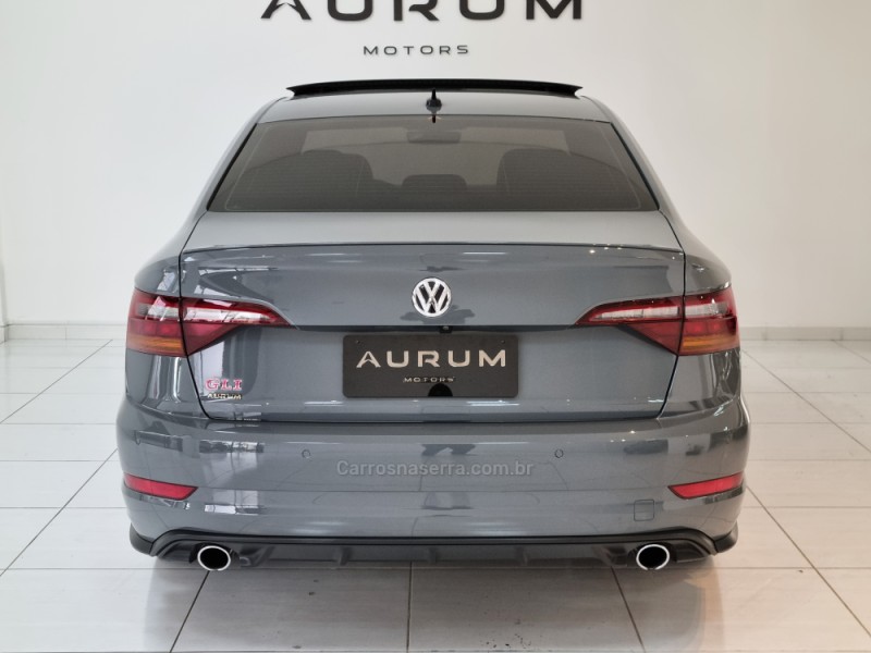 JETTA 2.0 16V TSI GLI 350 GASOLINA 4P AUTOMÁTICO - 2020 - CAXIAS DO SUL
