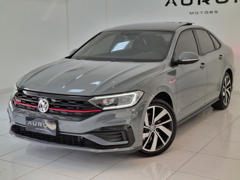 JETTA 2.0 16V TSI GLI 350 GASOLINA 4P AUTOMÁTICO - 2020 - CAXIAS DO SUL