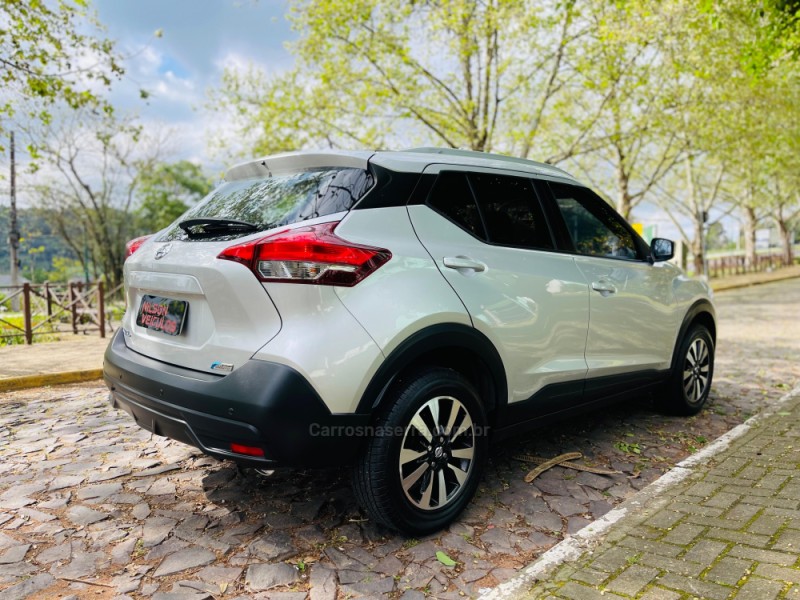 KICKS 1.6 16V FLEX S XTRONIC 4P AUTOMÁTICO - 2018 - NOVO HAMBURGO