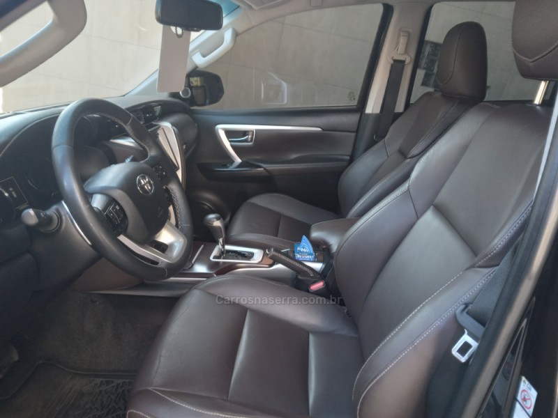 HILUX SW4 2.8 SRX 4X4 16V TURBO INTERCOOLER DIESEL 4P AUTOMÁTICO - 2017 - GARIBALDI