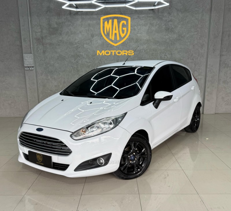 fiesta 1.6 mpi hatch 8v flex 4p manual 2015 caxias do sul
