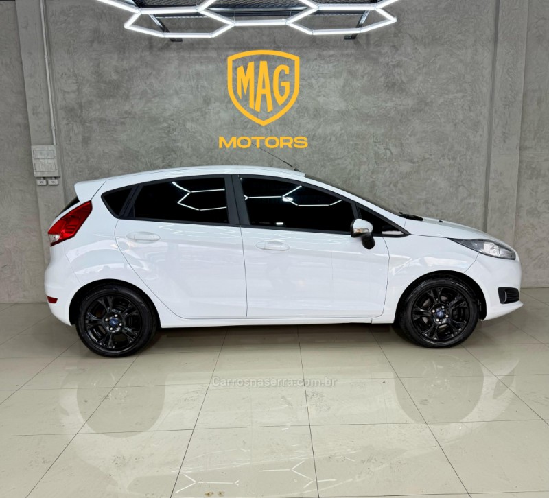 FIESTA 1.6 MPI HATCH 8V FLEX 4P MANUAL - 2015 - CAXIAS DO SUL