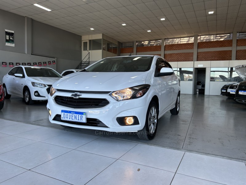 PRISMA 1.4 MPFI LT 8V FLEX 4P MANUAL - 2017 - TAQUARA
