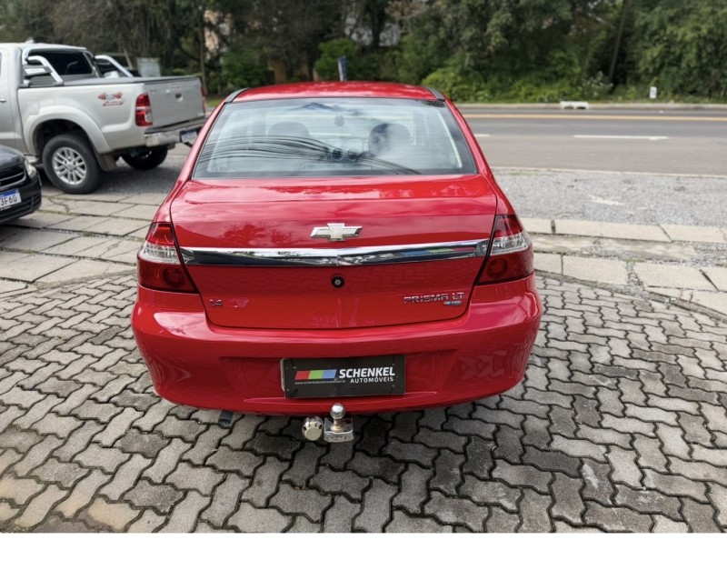 PRISMA 1.4 MPFI LT 8V FLEX 4P MANUAL - 2012 - NOVA PETRóPOLIS