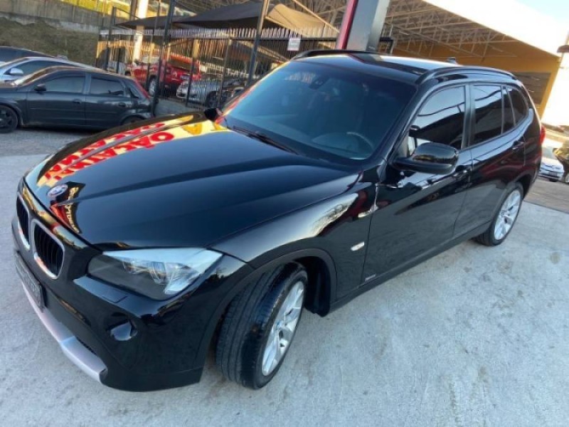 X1 2.0 18I S-DRIVE 4X2 16V GASOLINA 4P AUTOMÁTICO - 2011 - CAXIAS DO SUL